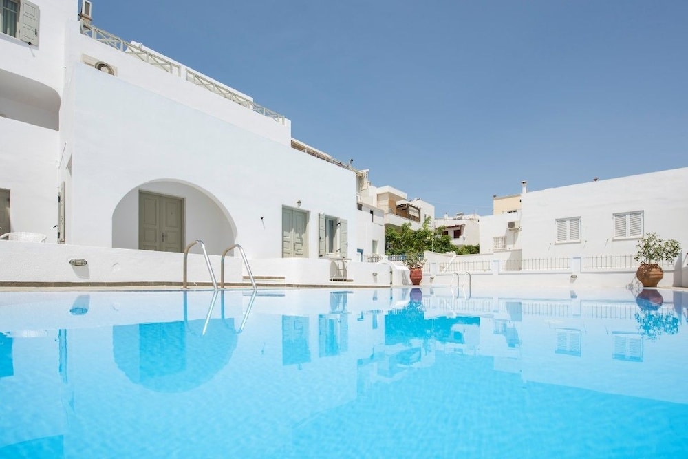 Nissos Thira Hotel 2/62