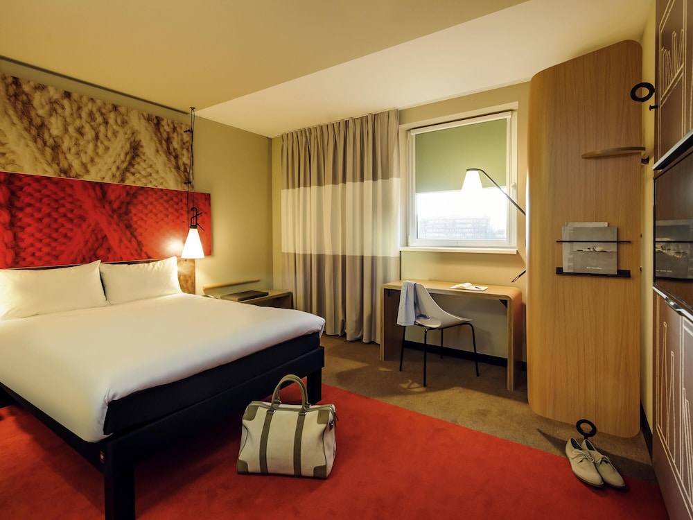 ibis Hamburg City 24/65