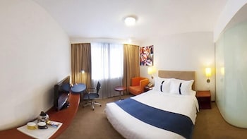 Holiday Inn Express Dongli 14/40