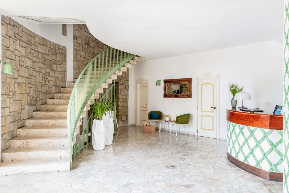 lobby