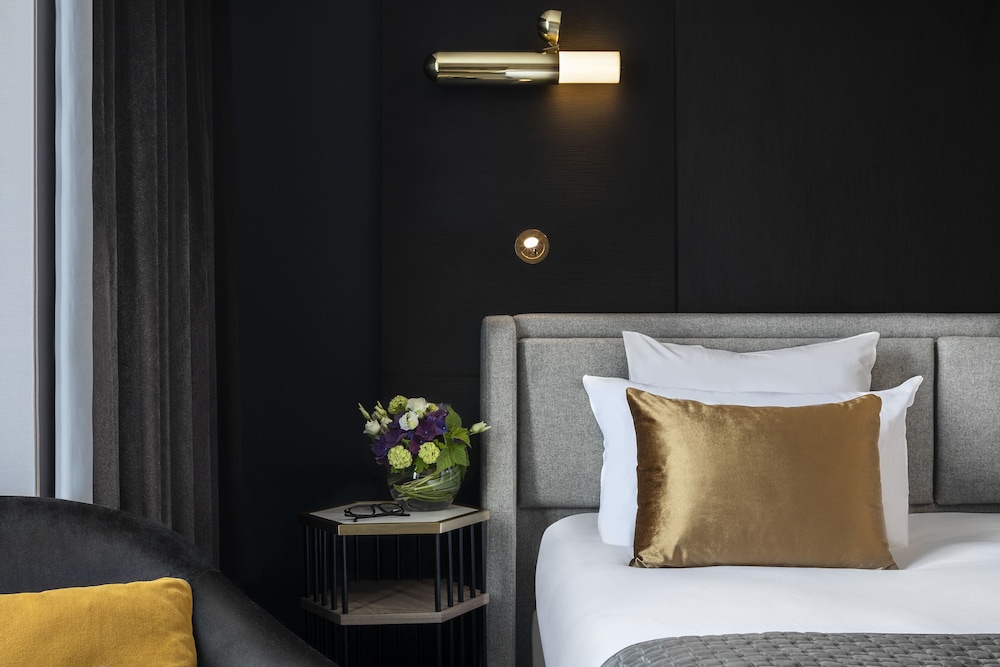 Hotel Opera Opal 32/52