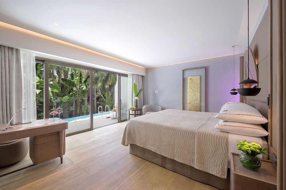 STUDIO, ADULT ONLY, GARDEN AREA, LOW FLOOR