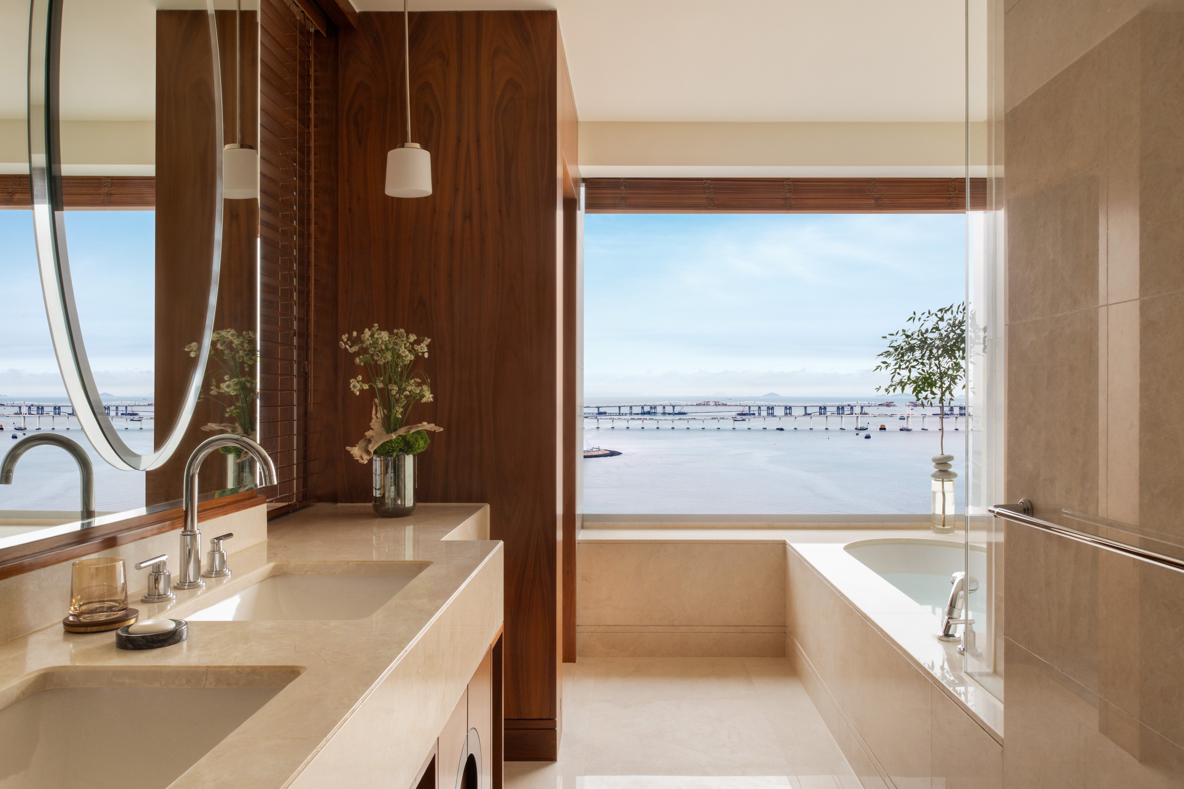 Mandarin Oriental Macau 49/50