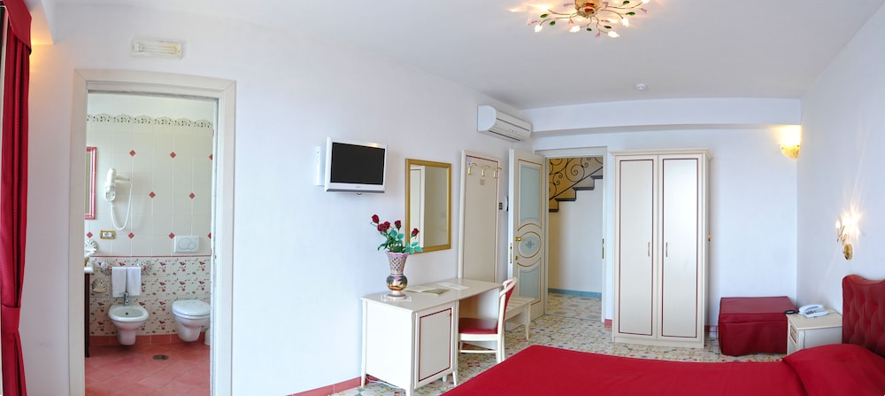 Hotel Villa Maria Pia 48/73