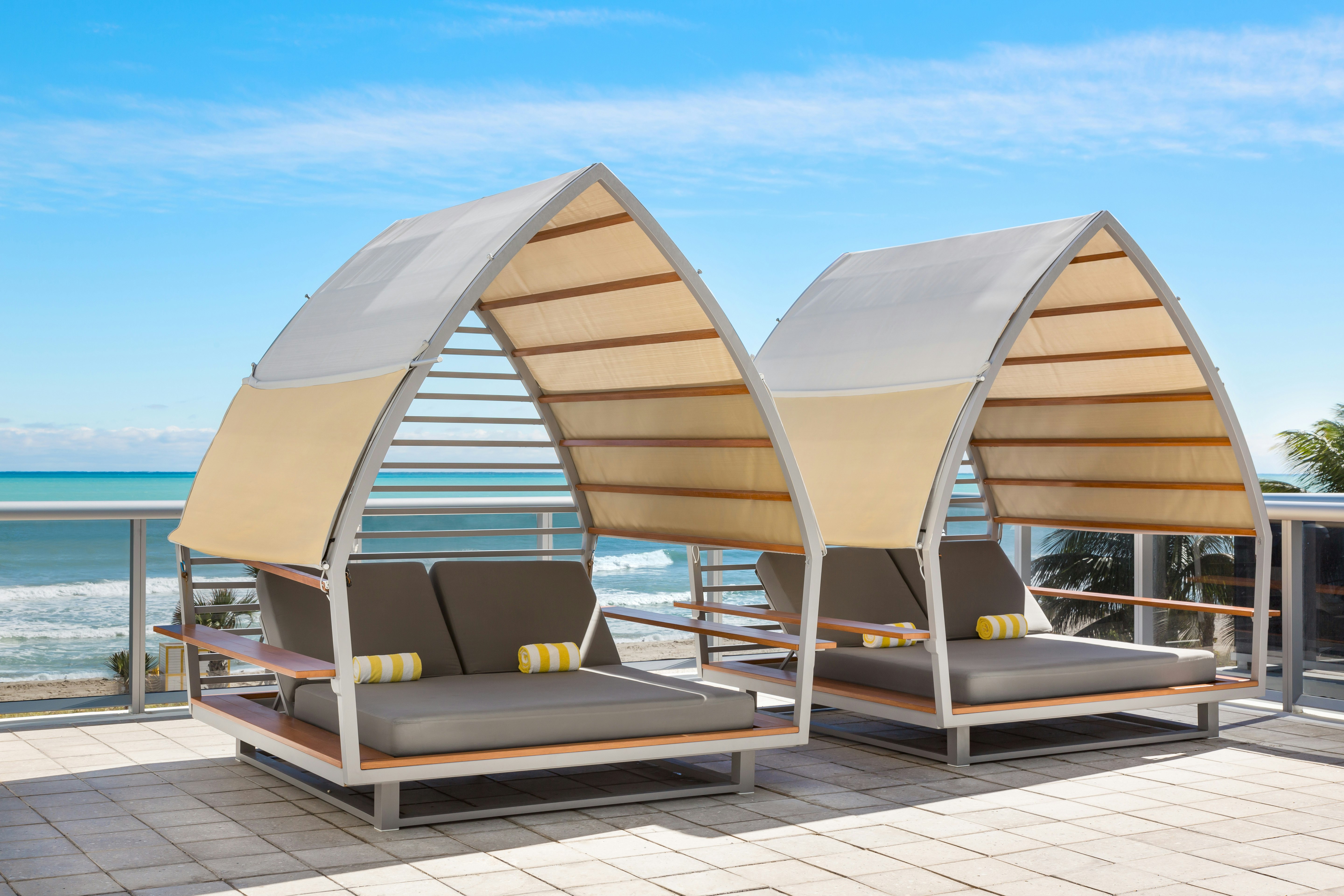Hilton Cabana Miami Beach Resort 6/82