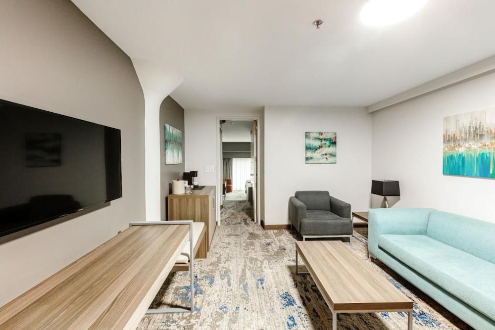 Atheneum Suite Hotel 23/39