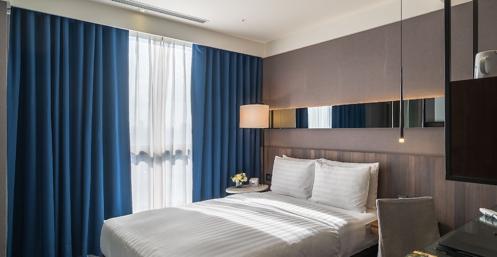 WESTGATE HOTEL 35/66
