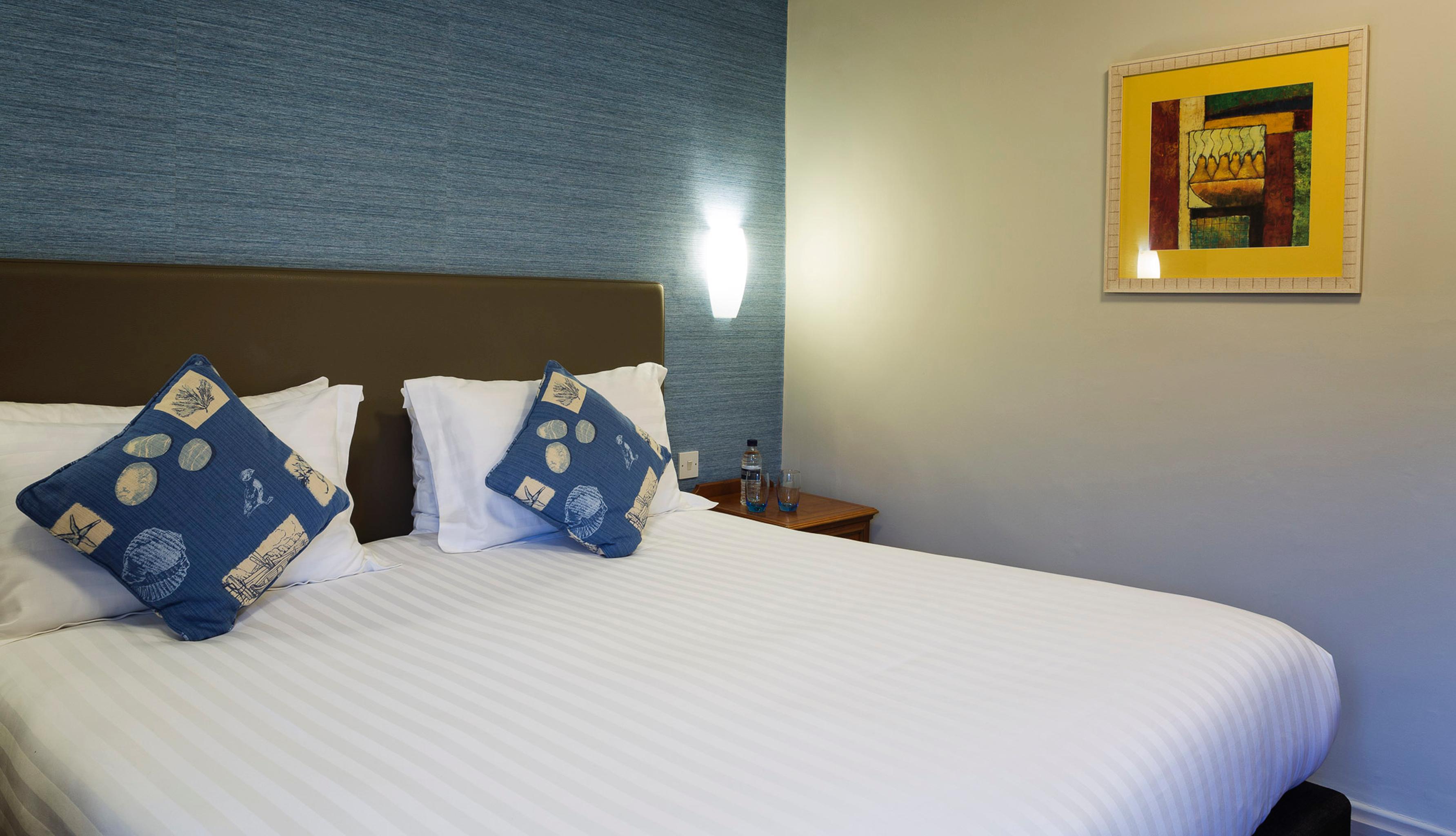 ROOM, DOUBLE OR TWIN BED, SEA VIEW