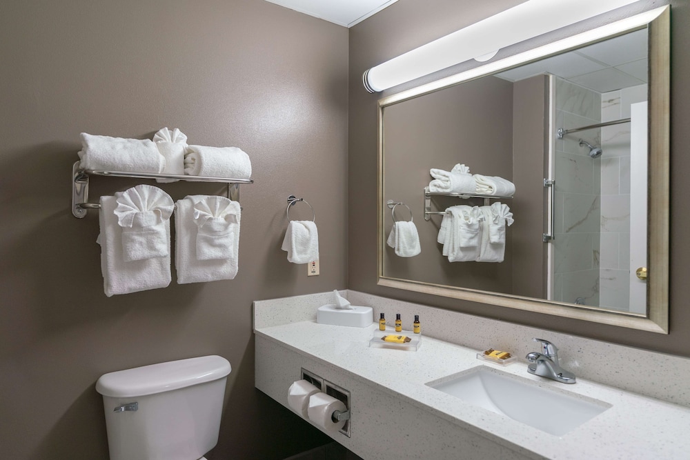 Best Western Plus Lake City 15/33