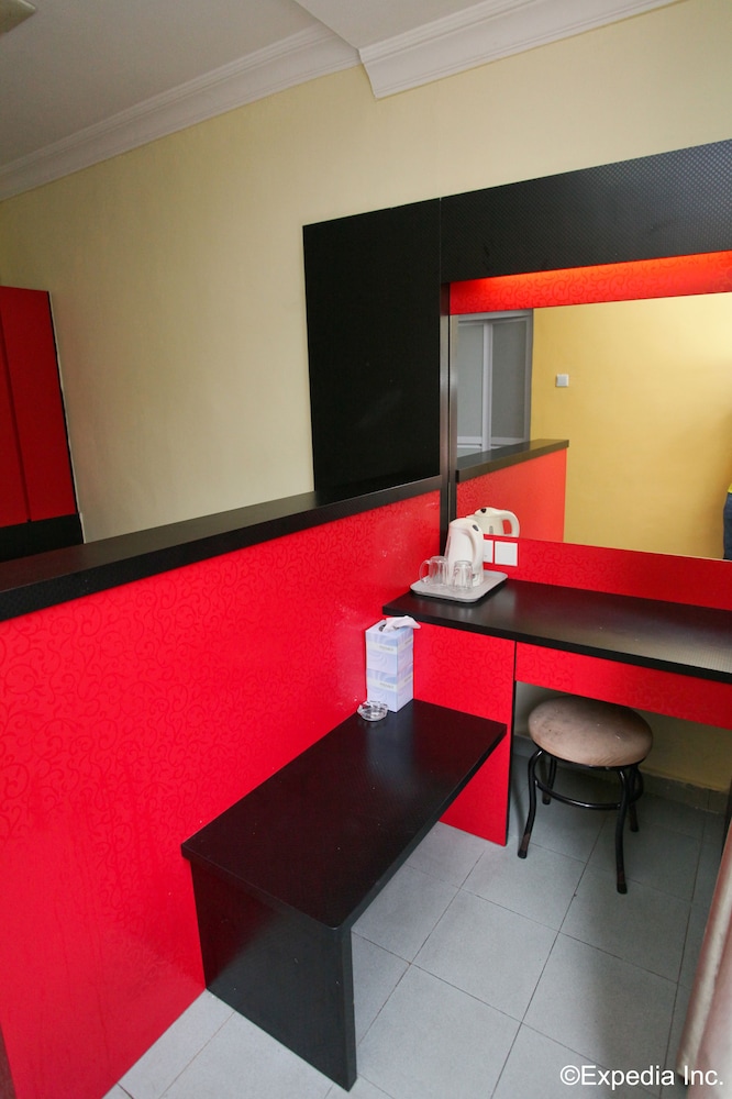 Seng Wah Hotel 38/45