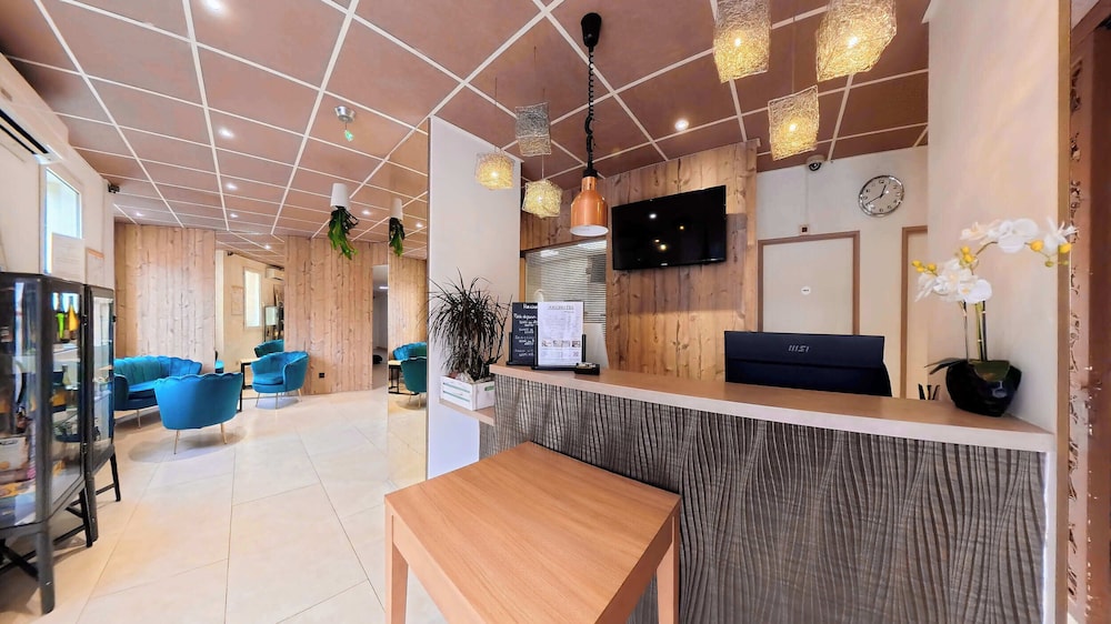 Hotel the Originals Sens Archotel 52/75
