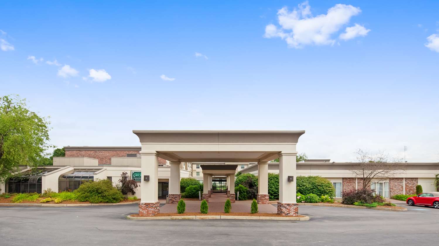 Best Western Plus Waterville Grand Hotel 45/45