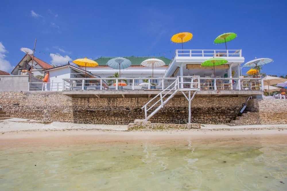 Rumah Marta Ceningan Island 30/50