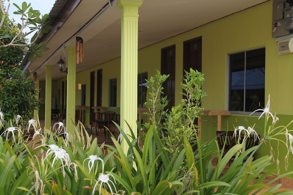 Tanjung Puteri Motel photo1