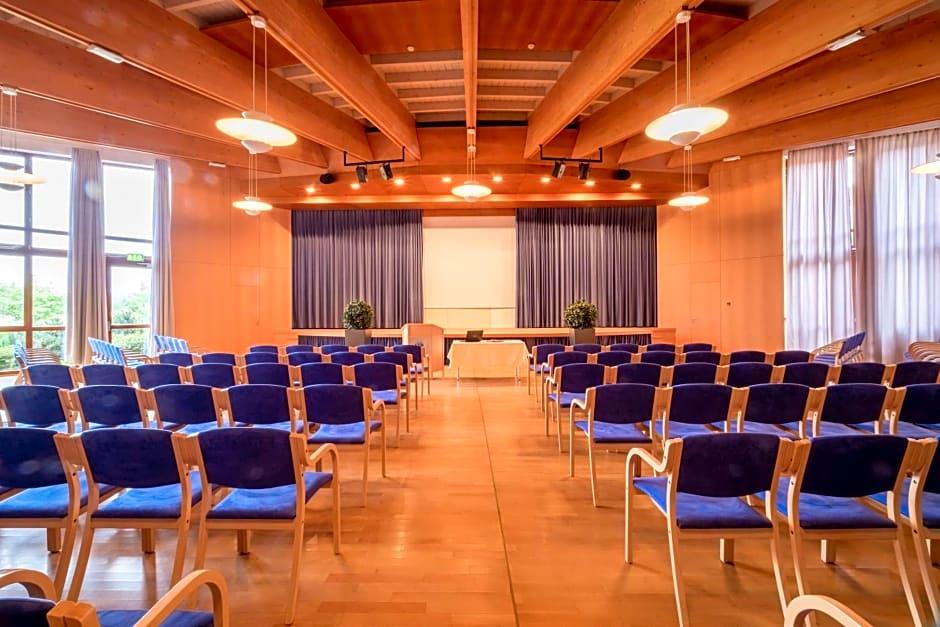 Gesundheitshotel Weissenstadt am See 38/48
