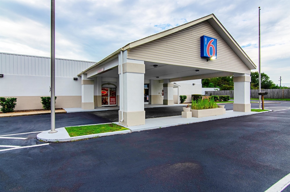 Motel6 Bay Minette, AL 30/42