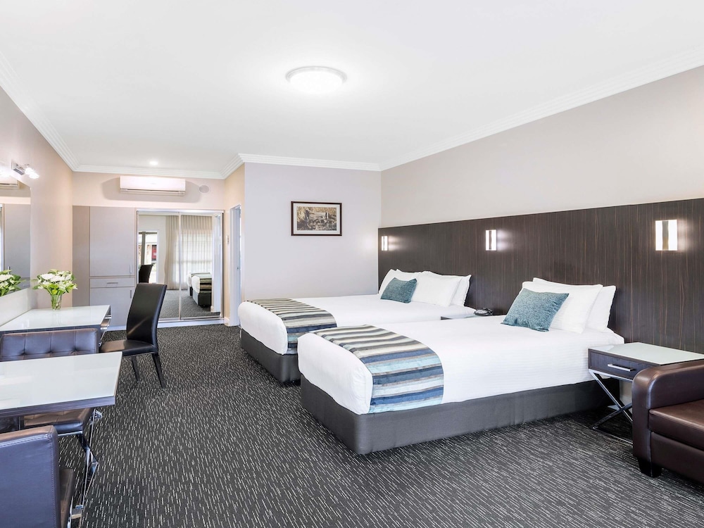 Mercure Goulburn 15/44