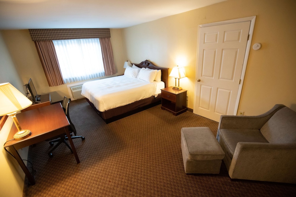 Skyline Hotel Lake George 27/53