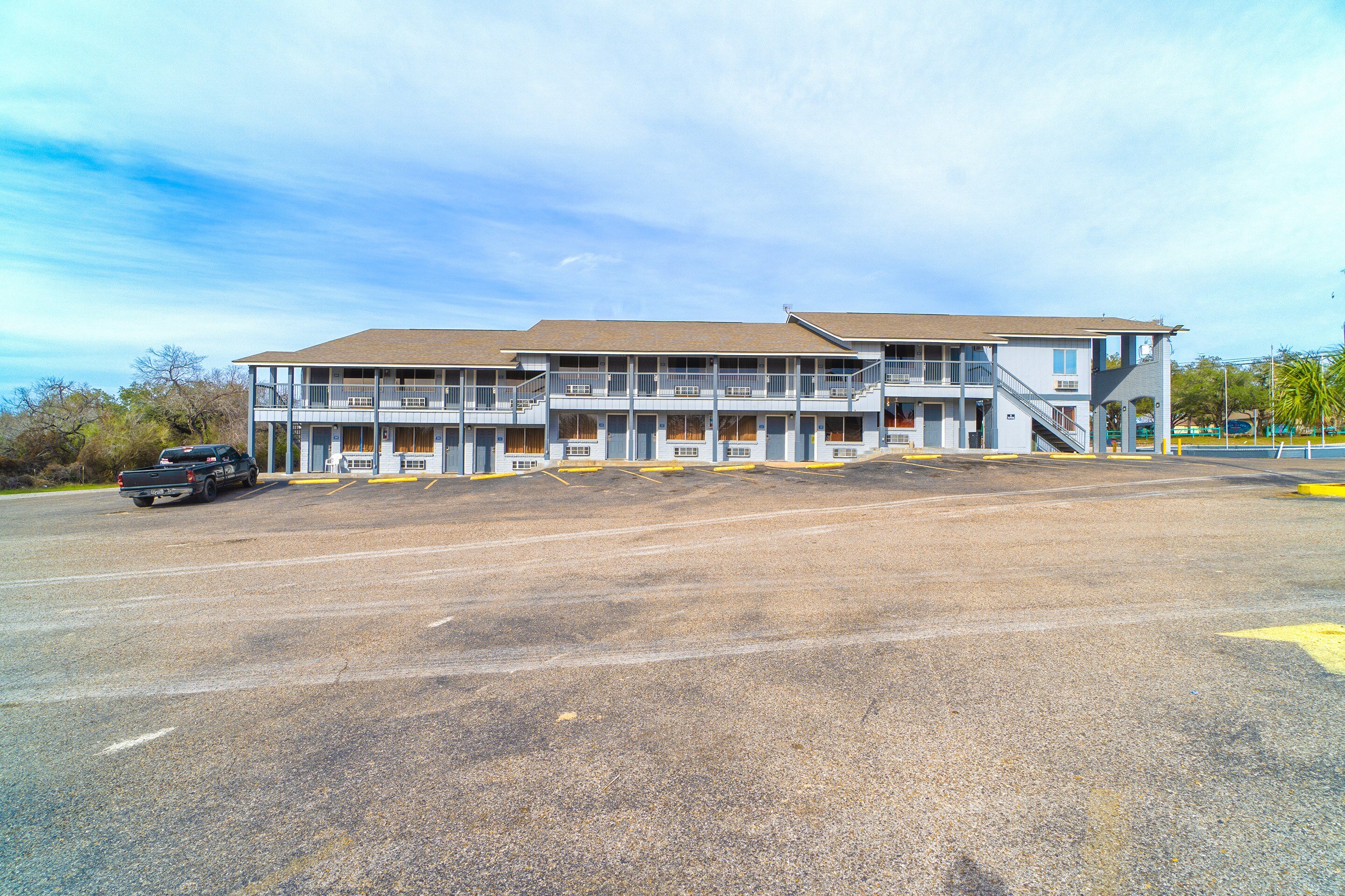 Quality Inn Three Rivers 21/25