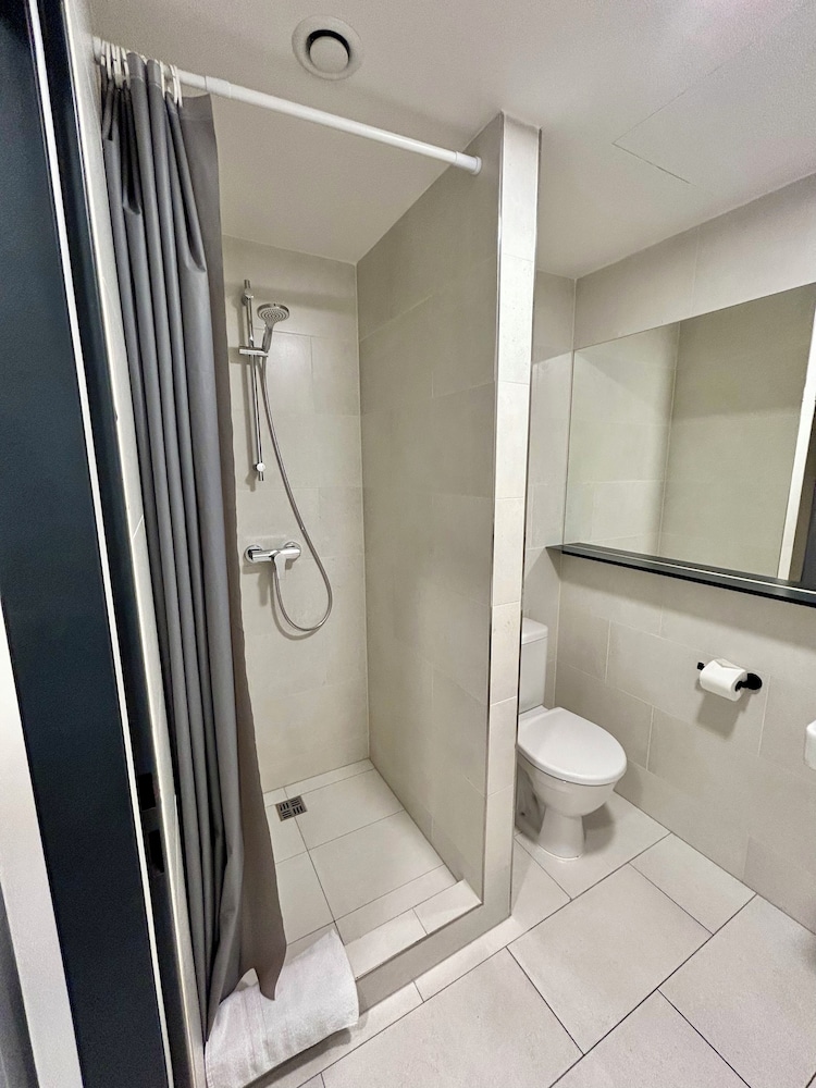 Figaro Suites 41/43