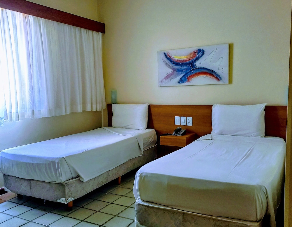 STANDARD TWIN (2 TWIN BEDS)