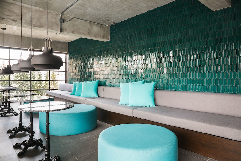 Theorie Hotel Sukhumvit 107 by Tolani 21/35