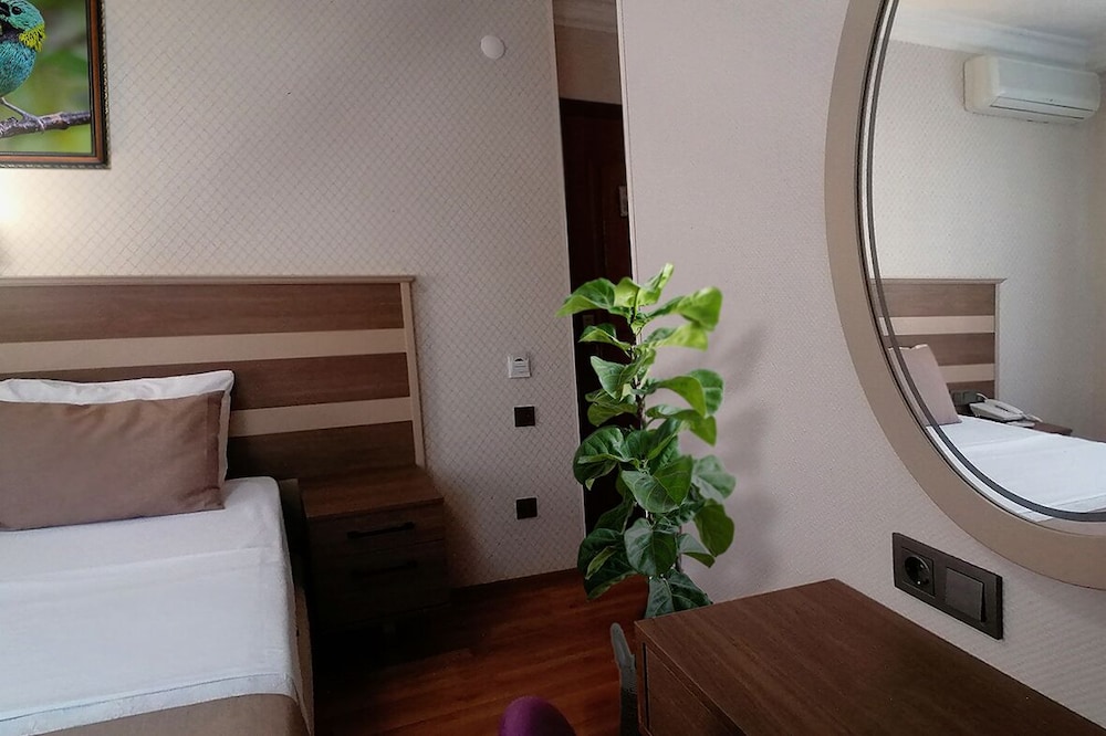 Sembol Hotel 22/46