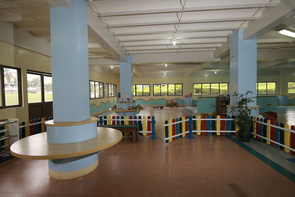 The Suites at Mount Malarayat 50/60