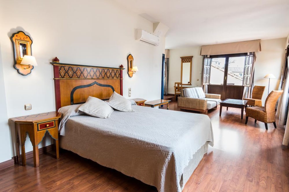 Plaza Nueva Hotel 19/67
