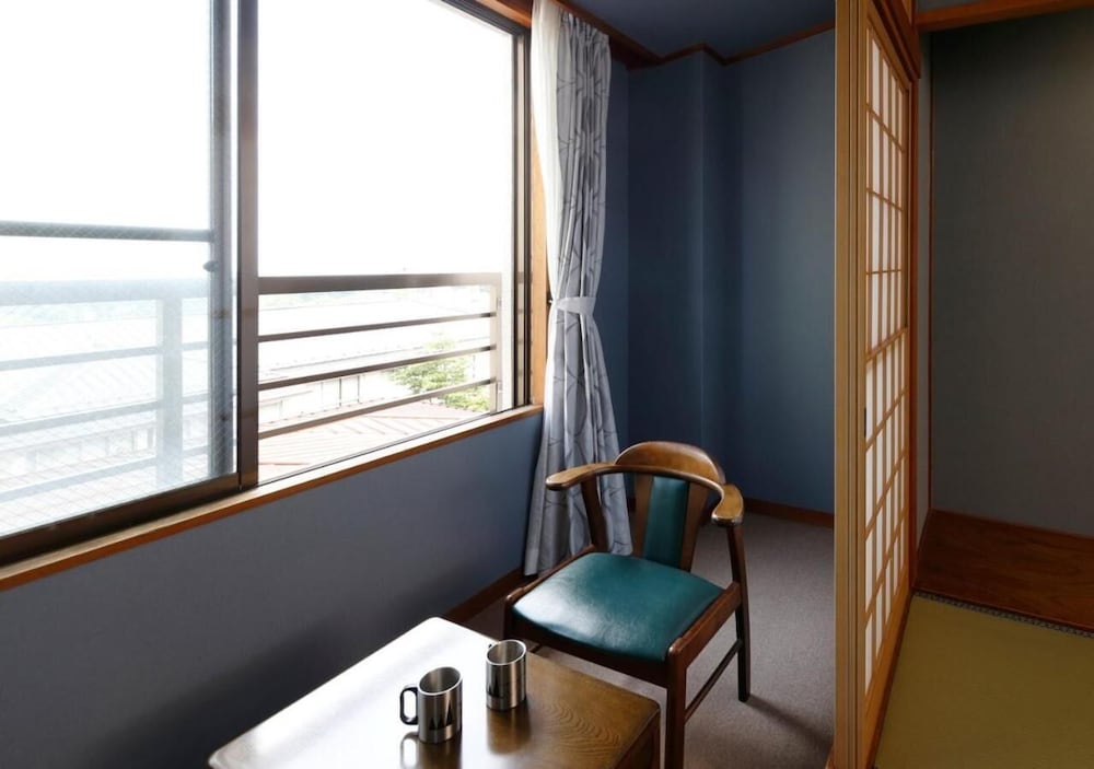 mt. inn 40/50