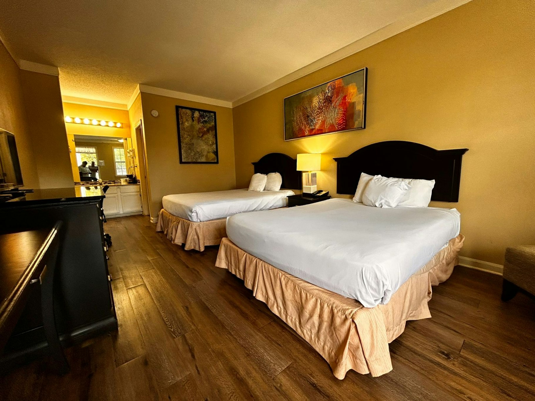 Plantation Oaks Suites & Inn Millington 11/36