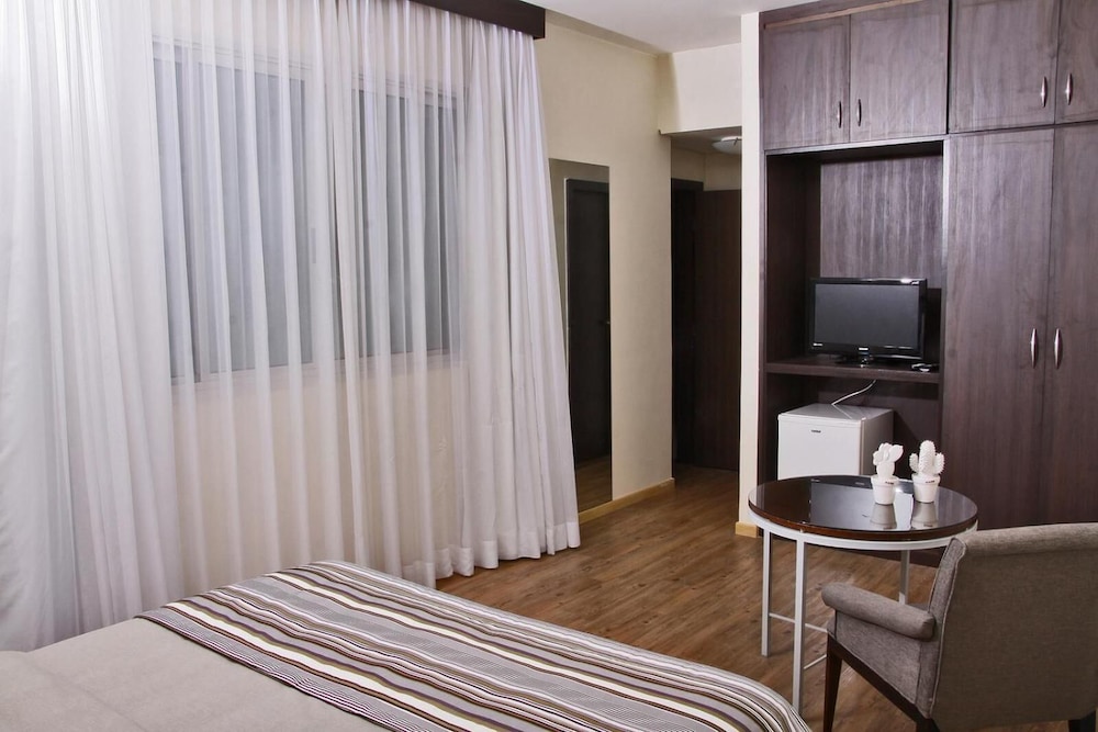 Piemonte Hotel 21/65