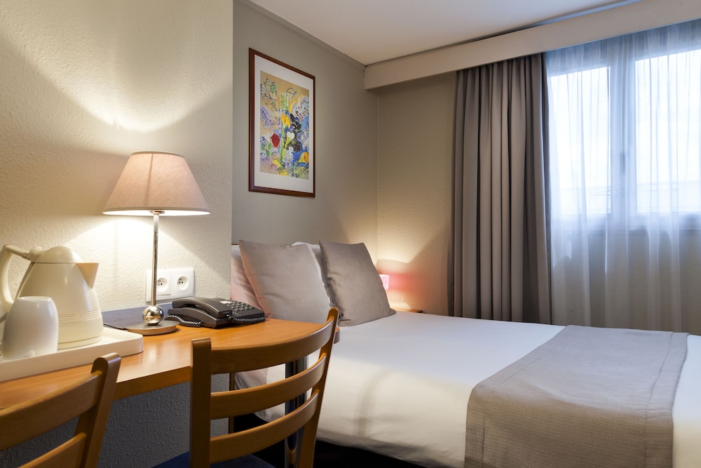 TIMHOTEL NATION 42/77