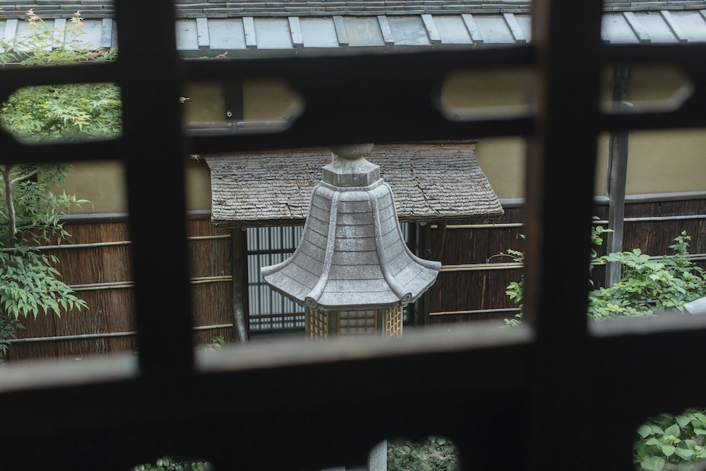 Toshiharu Ryokan 39/50