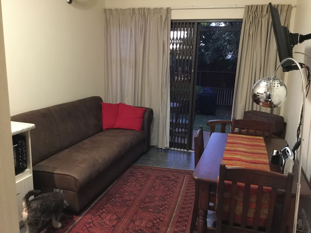 A Little Guesthouse 17/37