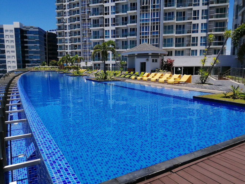 Mactan Newtown With Ocean View 47/50