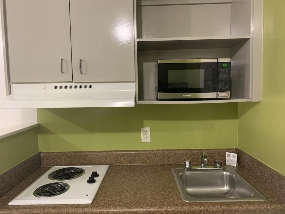 Studio 6 Extended Stay - Hampton, VA - Langley AFB Area 28/35