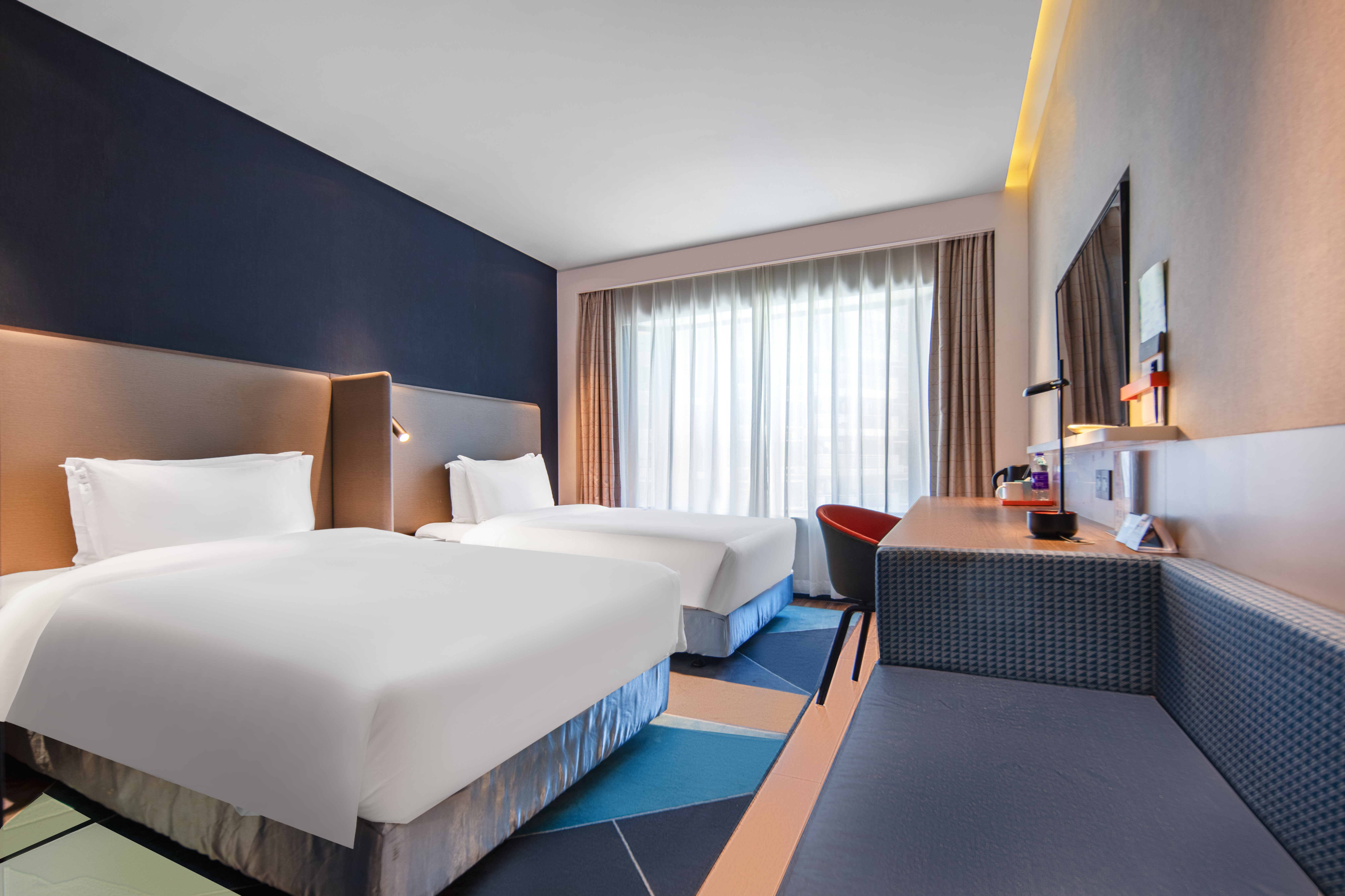 Holiday Inn Express Shenzhen Dongmen 6/22