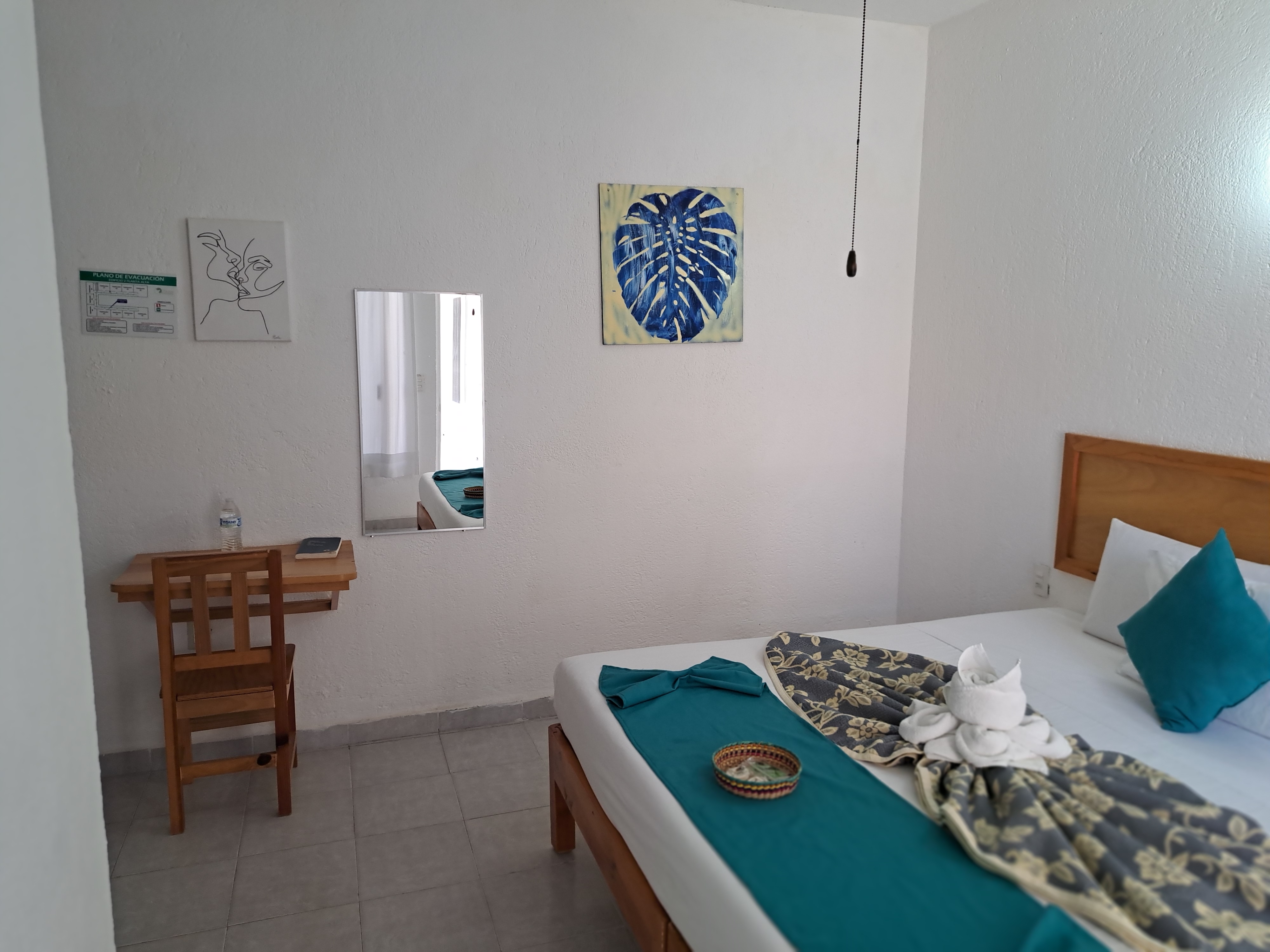 غرفة بسرير كينج، HOTEL QUINTA PARAISO COCOYOC 2/7