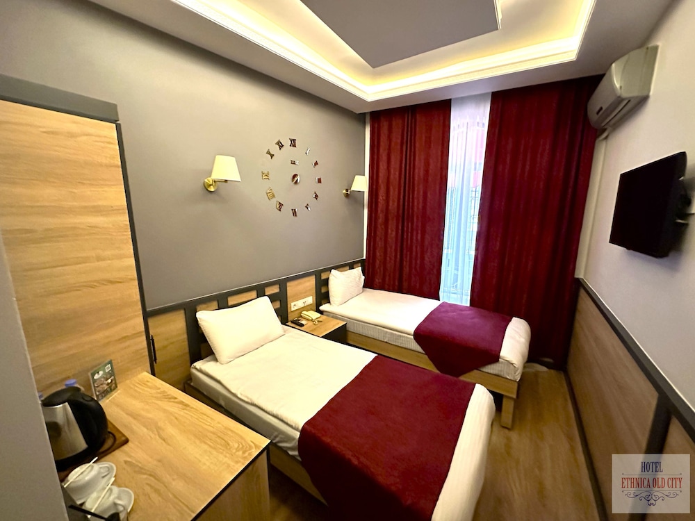 Ethnica Old City Hotel 21/61