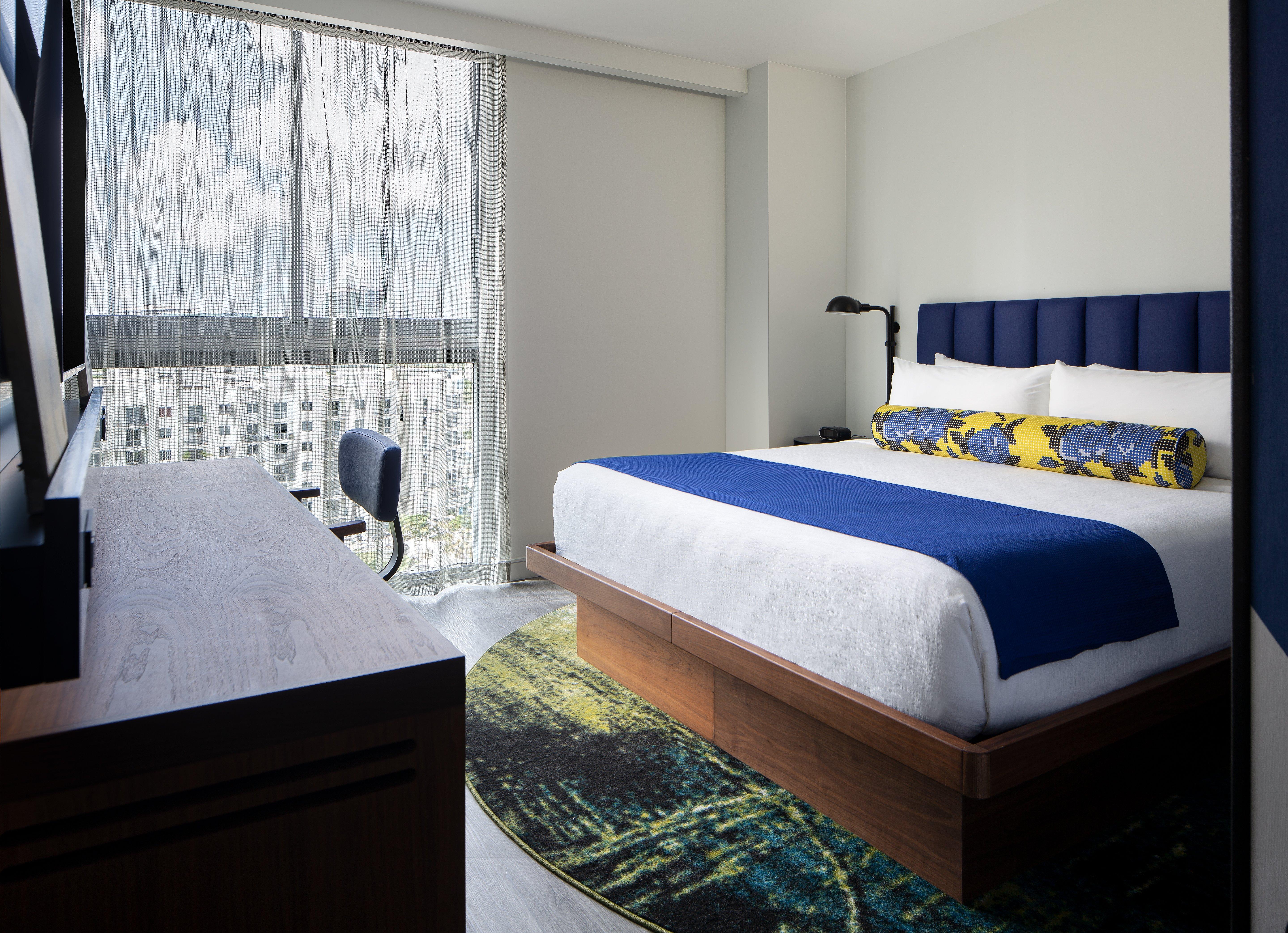 Room, King Bed