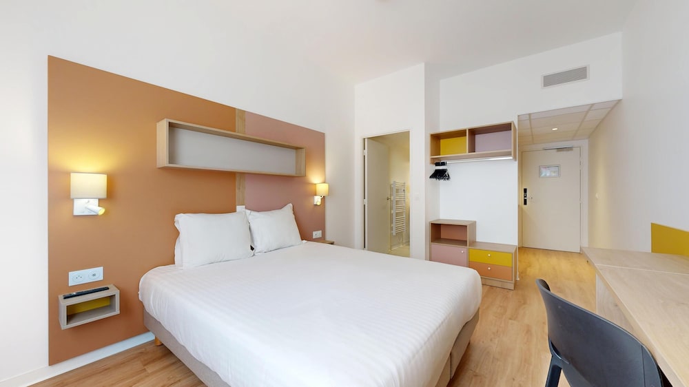 Apparthotel Privilodges Toulon Centre Gare 18/47