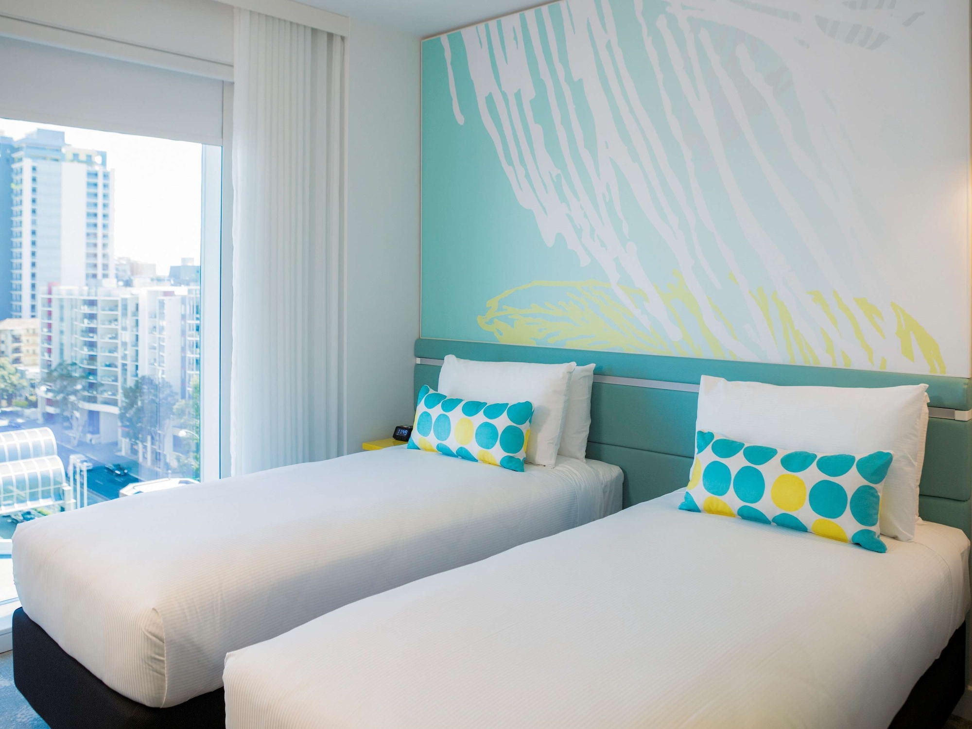 STANDARD, TWIN BEDS