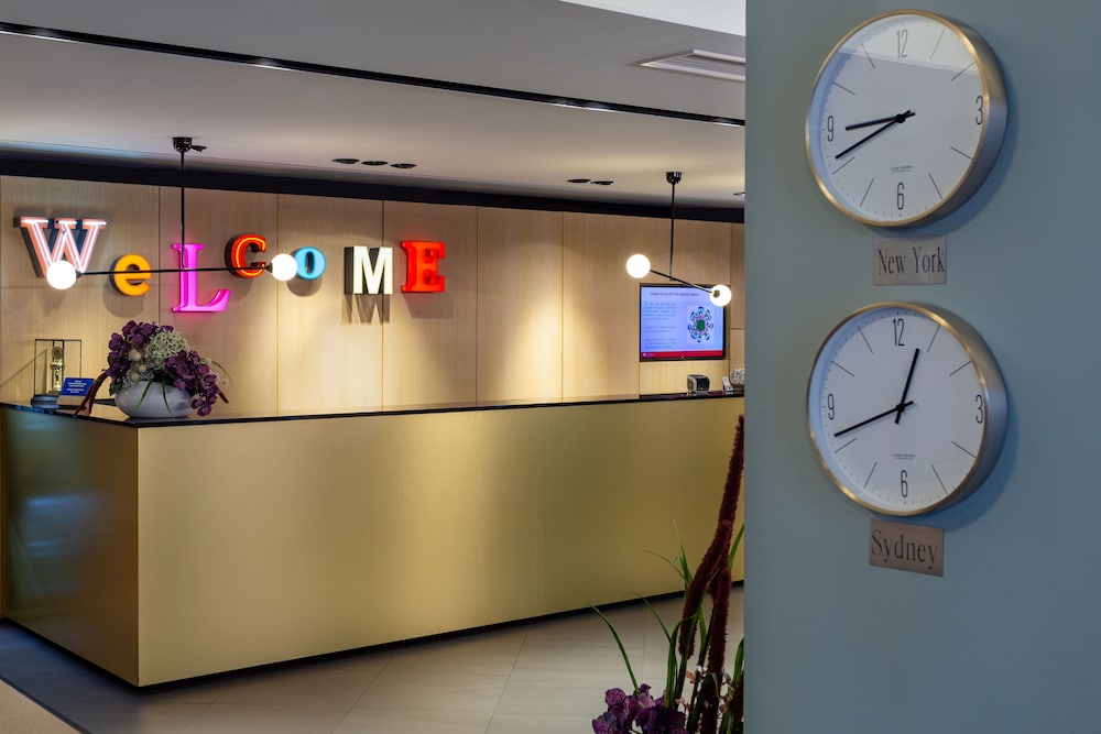 Lobby at Premier Inn Wien City Hauptbahnhof, VIENNA