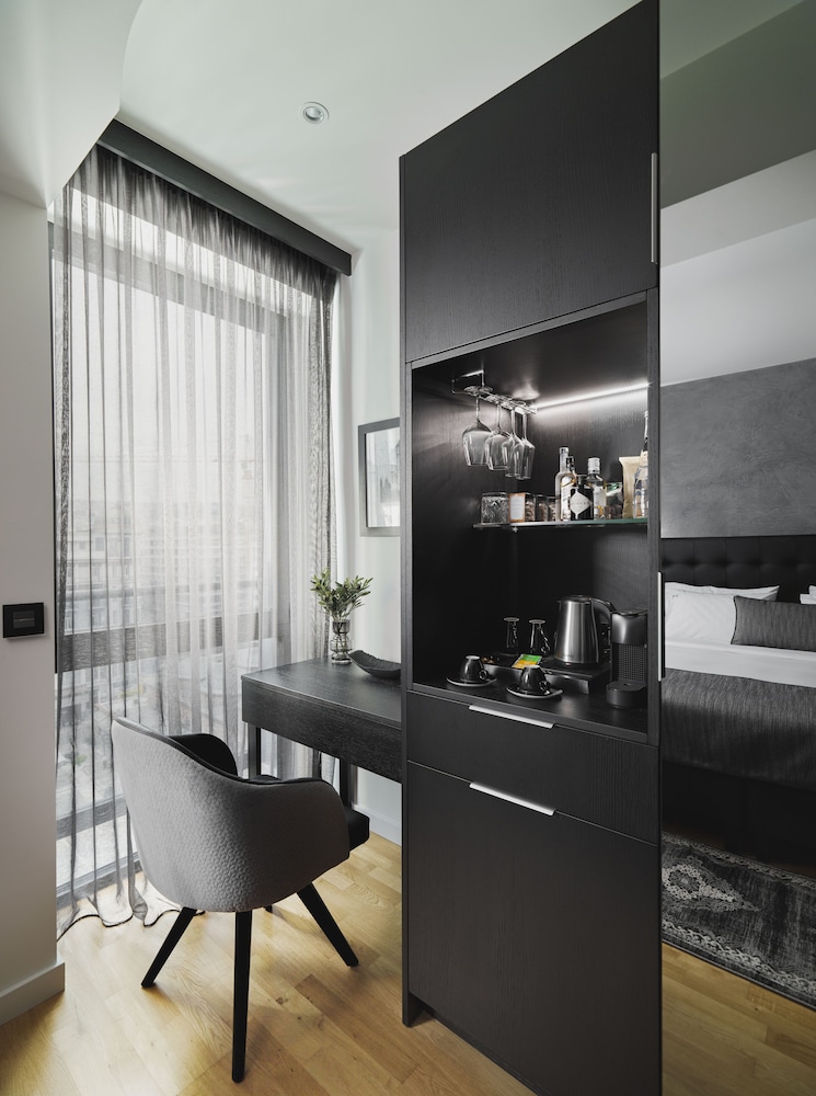 No 15 Ermou Hotel 32/50
