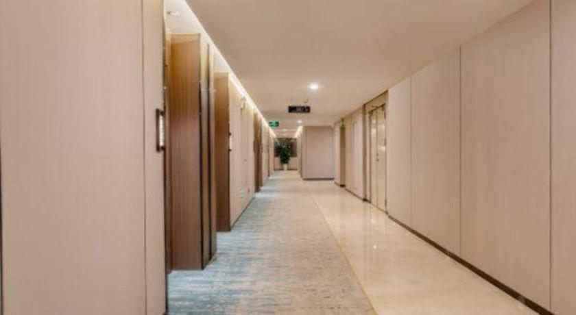 Shanshui Fashion Hotel Shenzhen Bantian Huawei Base Shop 32/36