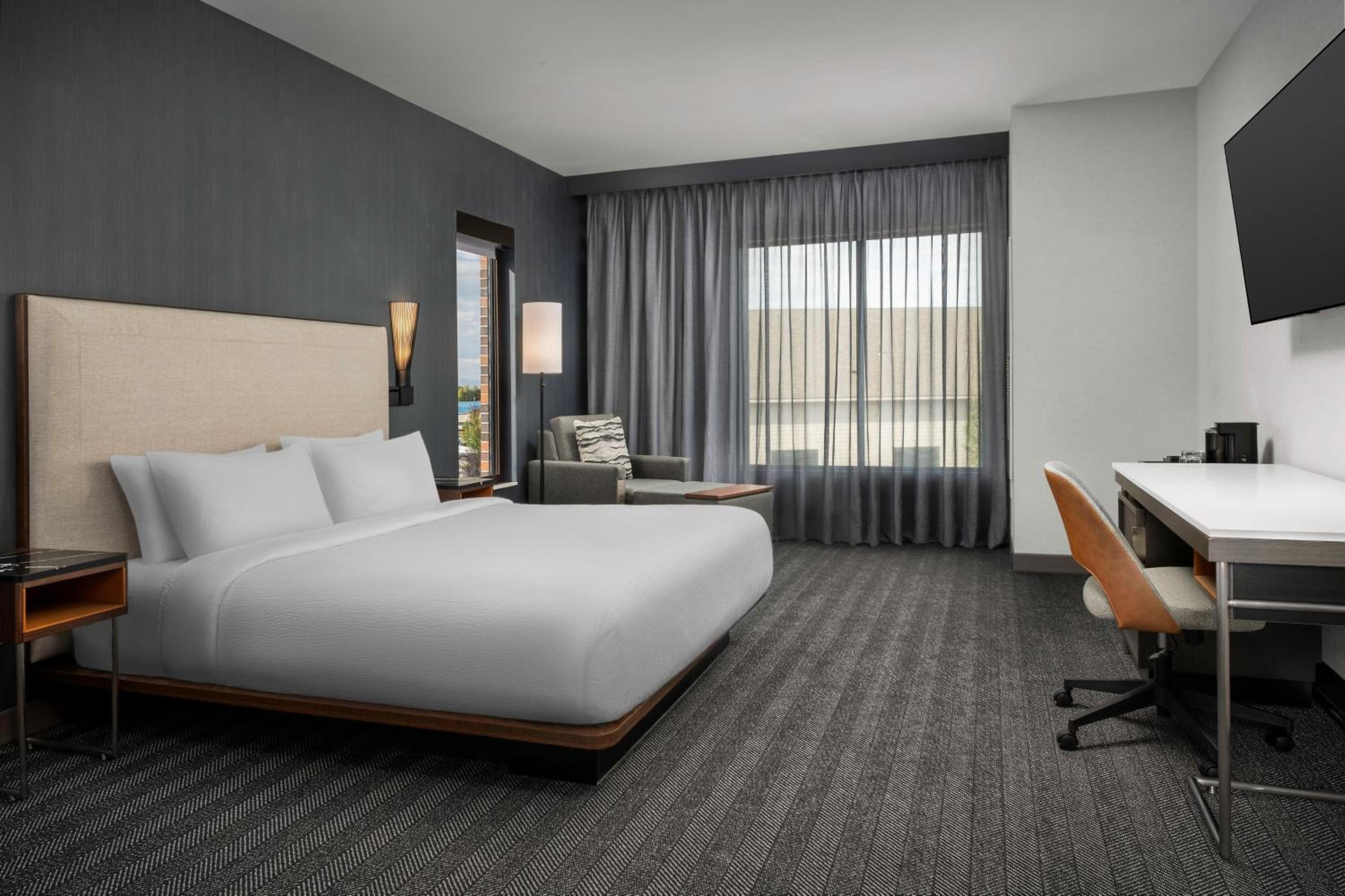 Room, King Bed, Sofa