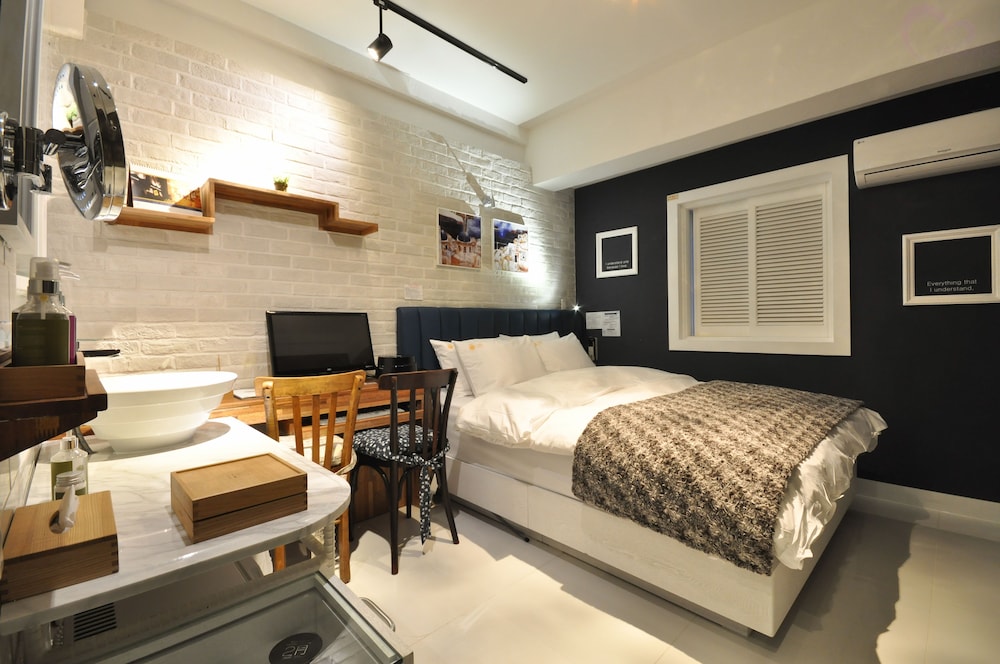 BASIC, DOUBLE BED