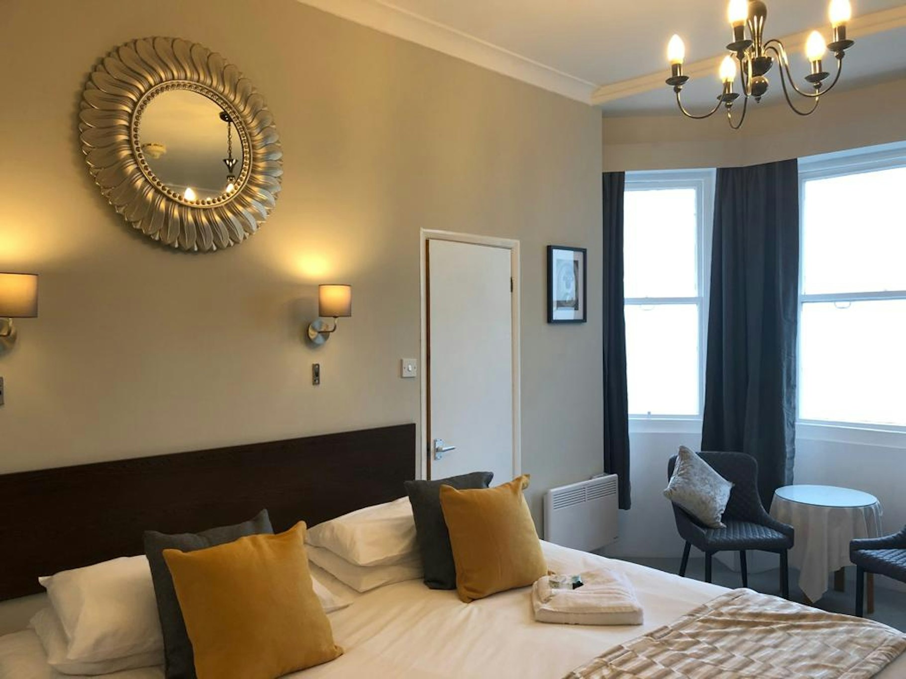 OYO Oban Hotel 13/24