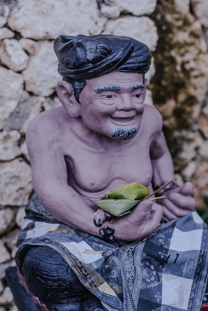 サンデー ハッツ レンボンガン 写真2